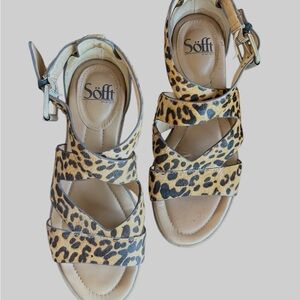 Sofft Brown and Black Sandals with Stylish Buckle